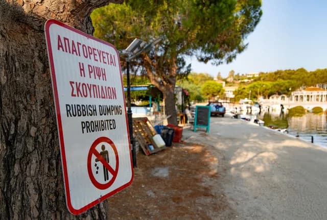 Alternate image for A guide to sustainable sailing